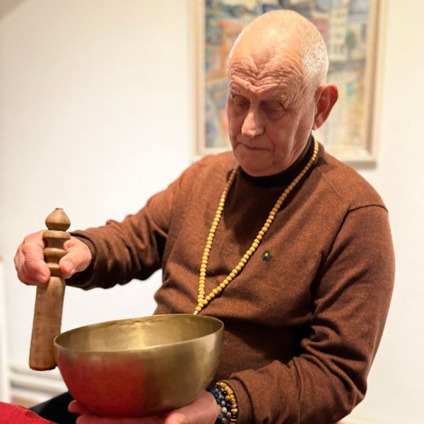 Harm Boerema in actie klankschaal.